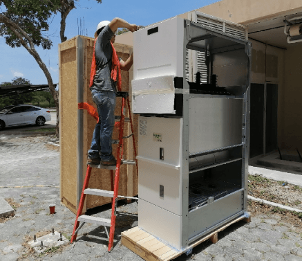 Instalación de subestación compacta SM6 en Facultad de Ingeniería UADY